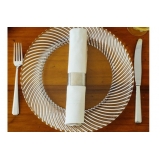 locação de sousplat em cristal para jantar clássico Tucuruvi