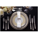 onde encontrar aluguel de suplá para jantar de casamento Belém