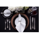 quanto custa locação de sousplat em mdf para casamento Consolação