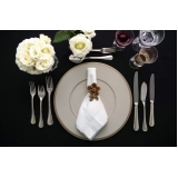 sousplat claro Brás