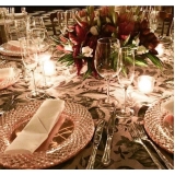 sousplat em cristal para casamento preço Chora Menino