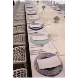 sousplat em cristal para festa de debutante Arujá