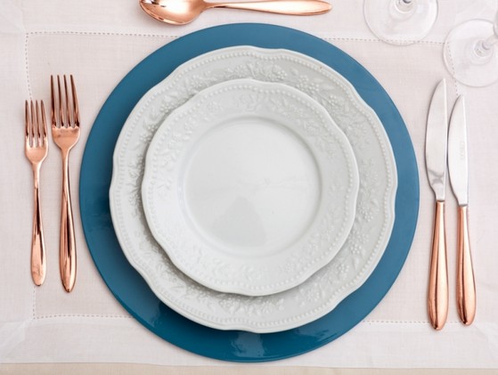Utensílios para Mesa de Jantar em Família Preço Bela Vista - Utensílios de Mesa para Jantar de Noivado
